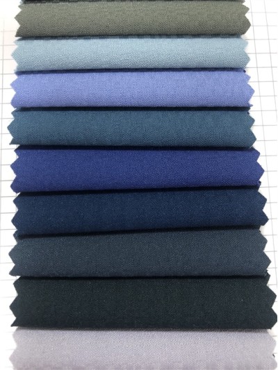 GZ-LY  LY19771 #迷宮格四面彈  成份：95%P 5%SP  幅寬：150cm  克重：130g 細節-2